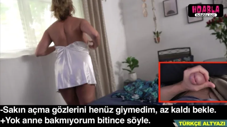 annem babam icin aldigi geceligi giyip bana gosterirken sertlestim.jpg