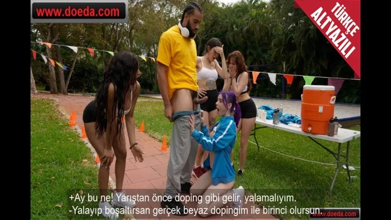 atletizm kosusu oncesi siyahi oglandan dol dopingi alan olimpiyat kosucusu kiz.jpg