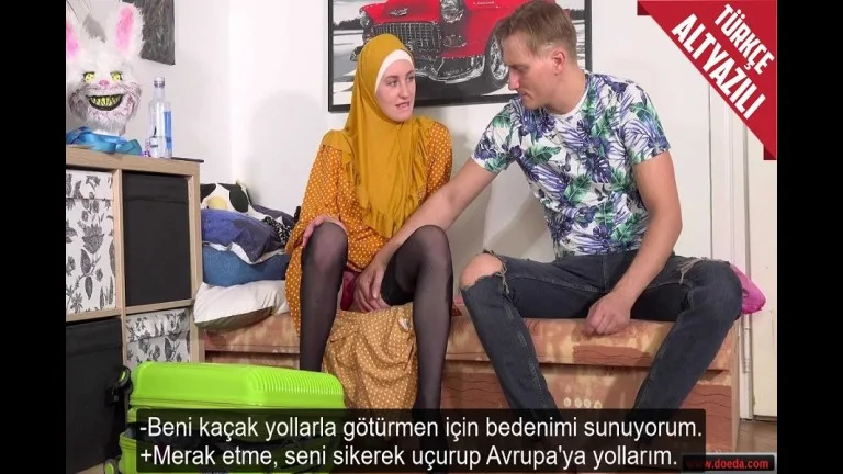 bedava kacak yolculuk icin turbanli kadin iffetini sundu.jpg