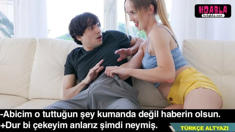 kiz kardesim kumandayi almasin diye donuma soktum sikimi elledi.jpg