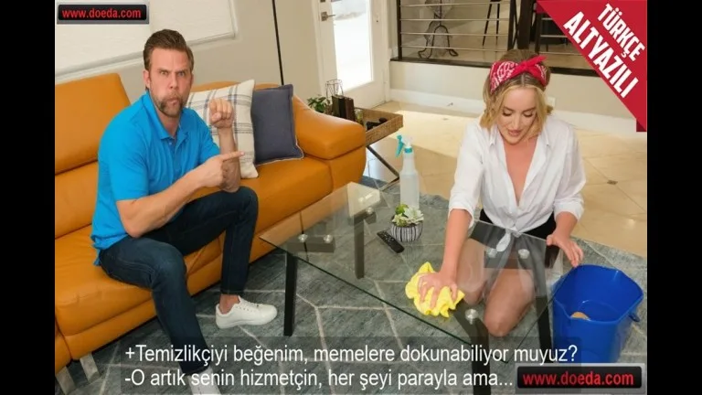 ozel hizmetcisini arkadasina gosterirken sikmeye baslayan ev sahibi.jpg