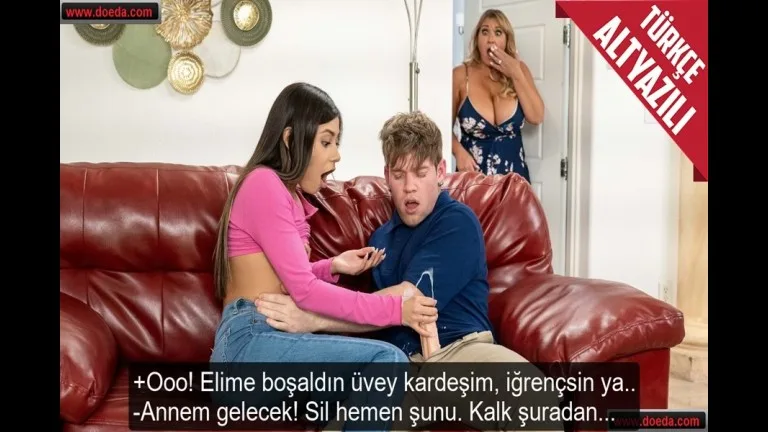 uvey kardesini eliyle bosaltan kasar kiza tombul uvey anneden dildolu sikis.jpg