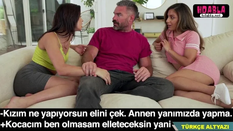 yaramaz kiz once annesini sonra babasini ayartip sekse zorluyor.jpg