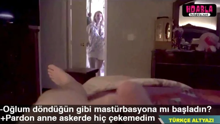 askerden dondu annesine cakinca kariya verecegi paradan kurtuldu.jpg