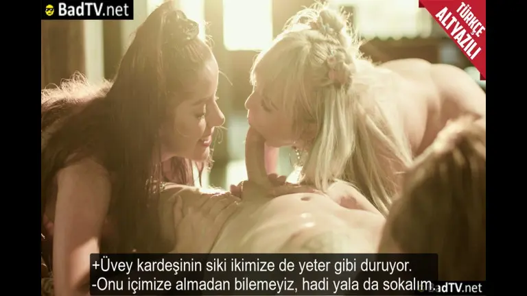 en yakin arkadasina ablasi ve kuzeni sakso cekerken kahrindan agladi.jpg
