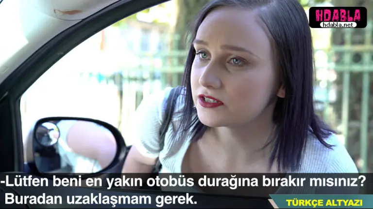 ailesine isyan edip evden kacan genc kiz otel koselerinde.jpg