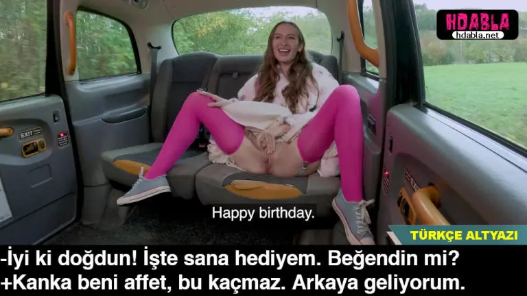 kankamin kiz arkadasi taksime bindi bacaklarini ayirinca dayanamadim.jpg