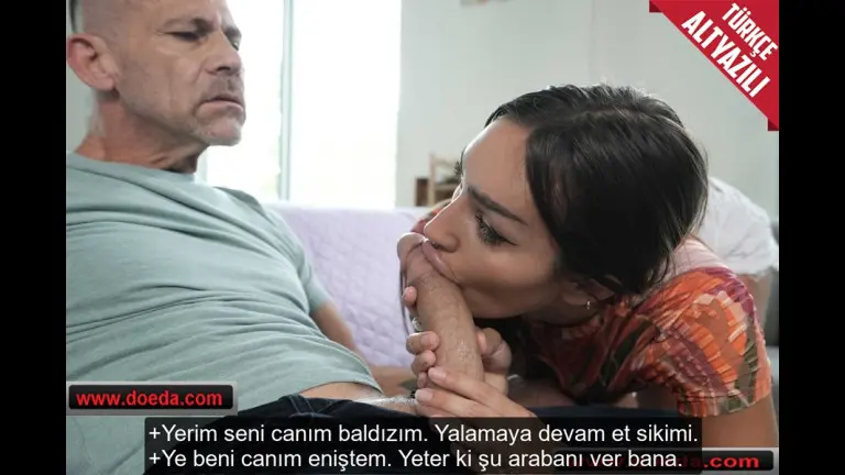 olgun enistesinden arabayi almak icin kalin dudaklarini kullanan latin baldiz.jpg