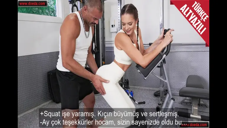 hocasini dinleyip buyuttugu kici icin tesekkur edip hocasina kocasi gibi verdi.jpg